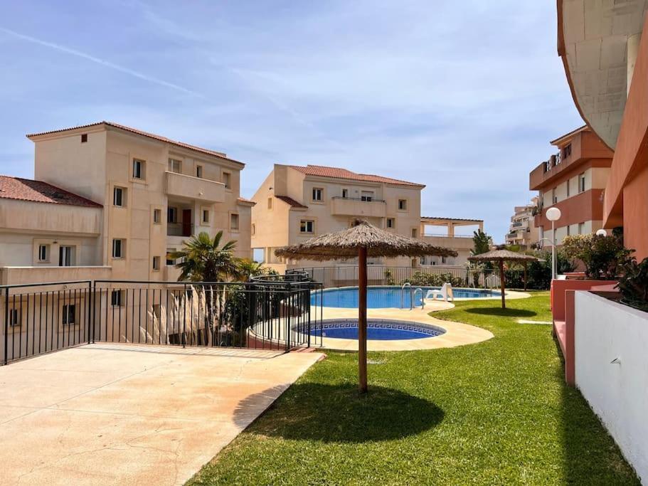Benalmadena Costa Malaga Apartamento Muy Acogedor Con Vistas Al Mar Terraza Gigante Para Verano E Invierno Parking Εξωτερικό φωτογραφία