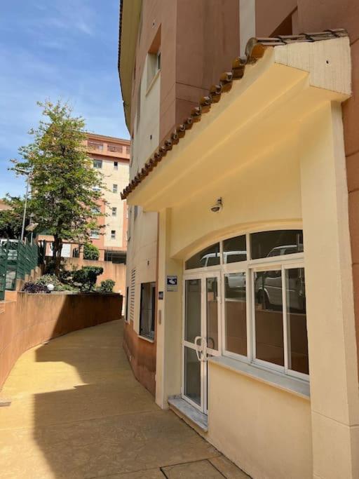 Benalmadena Costa Malaga Apartamento Muy Acogedor Con Vistas Al Mar Terraza Gigante Para Verano E Invierno Parking Εξωτερικό φωτογραφία