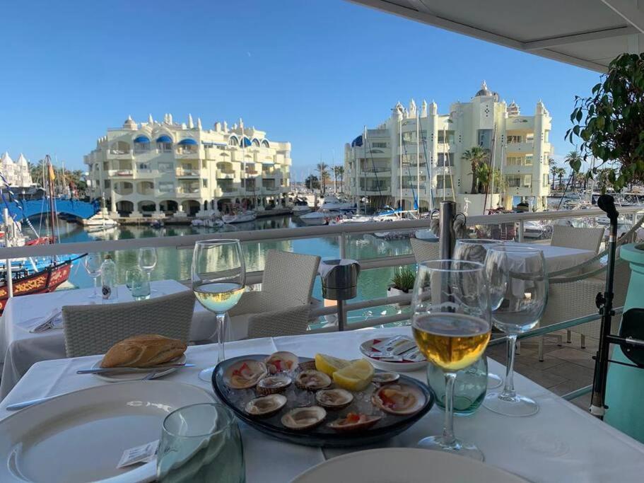Benalmadena Costa Malaga Apartamento Muy Acogedor Con Vistas Al Mar Terraza Gigante Para Verano E Invierno Parking Εξωτερικό φωτογραφία